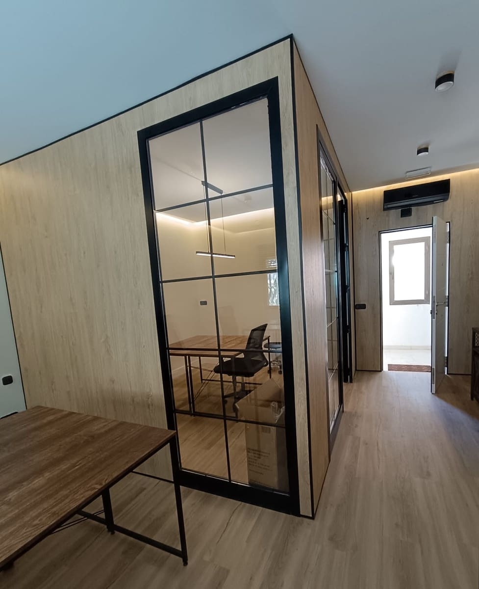 Biuro na sprzedaż w Marbella - 219 000 € (Ref: 9219890)