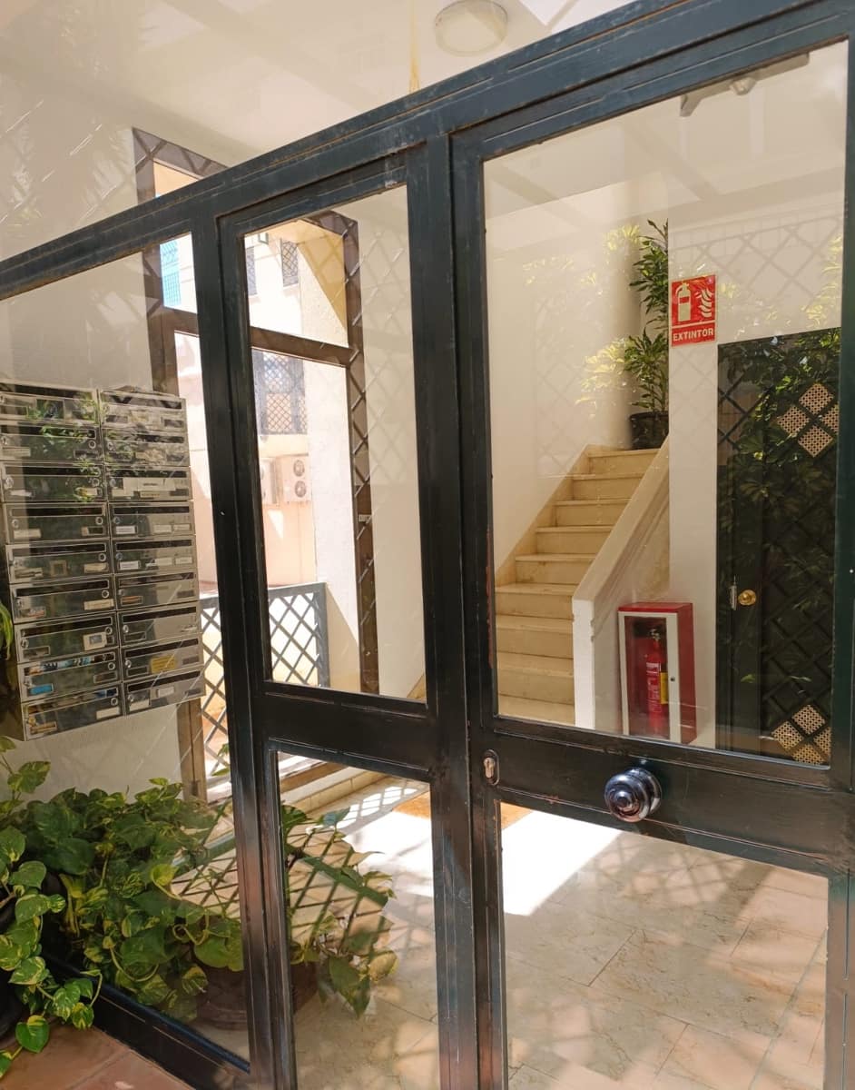 Biuro na sprzedaż w Marbella - 219 000 € (Ref: 9219890)