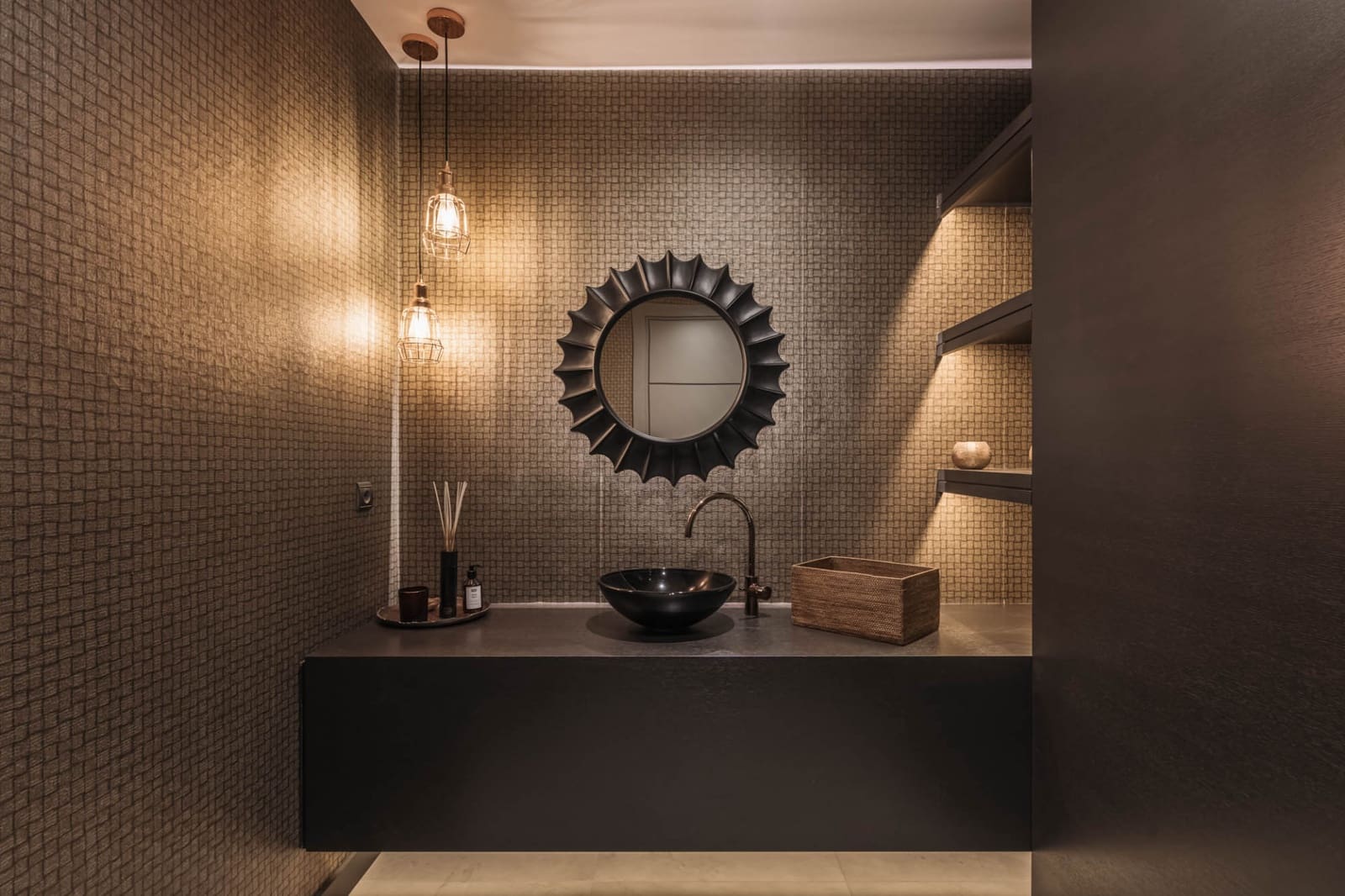 5 soveværelse Villa til salg i El Madronal med garage - € 6.495.000 (Ref: 9236399)