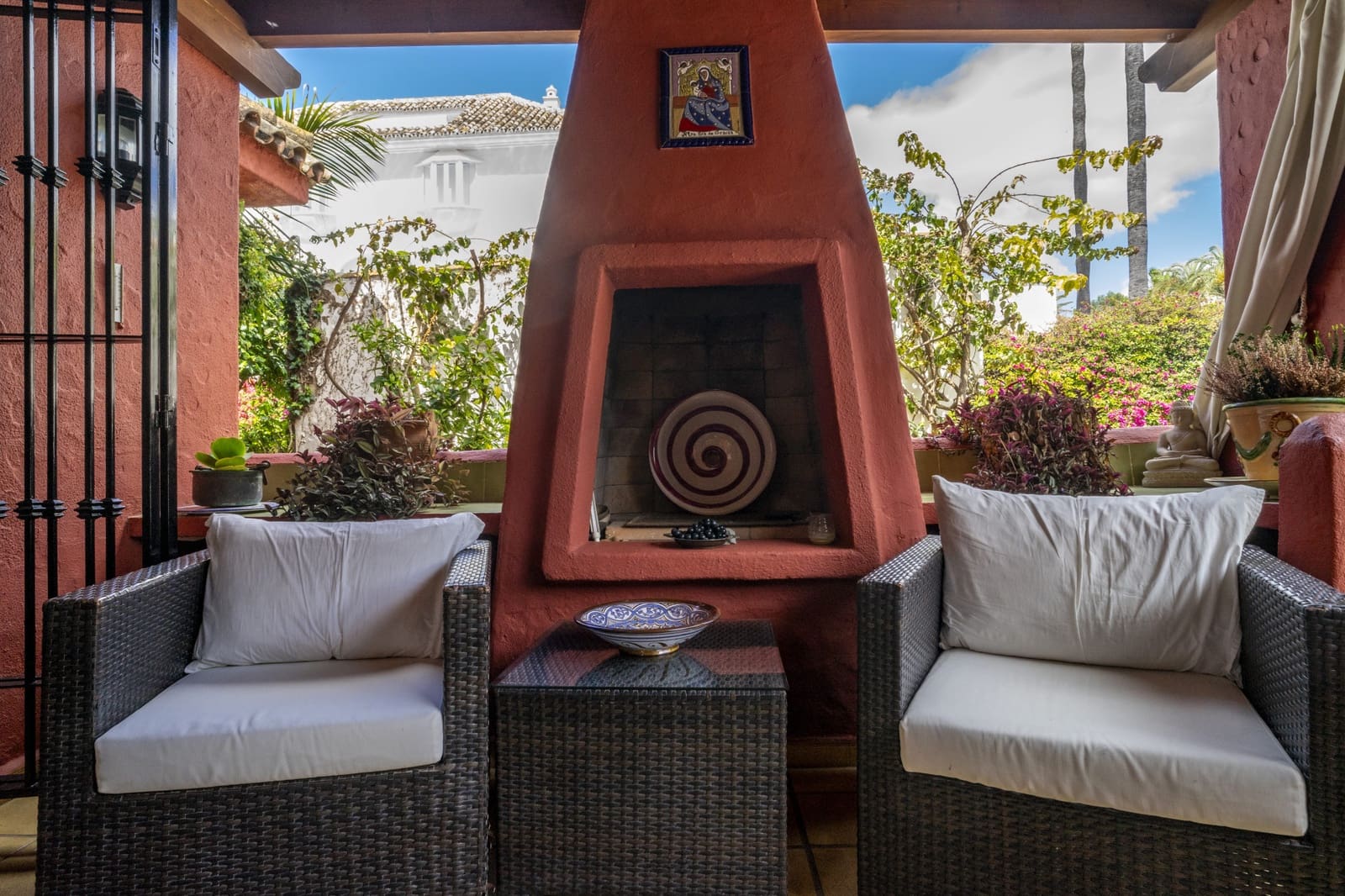 4 camera da letto Villa in vendita in Nueva Andalucia con piscina garage - 1.475.000 € (Rif: 9251984)