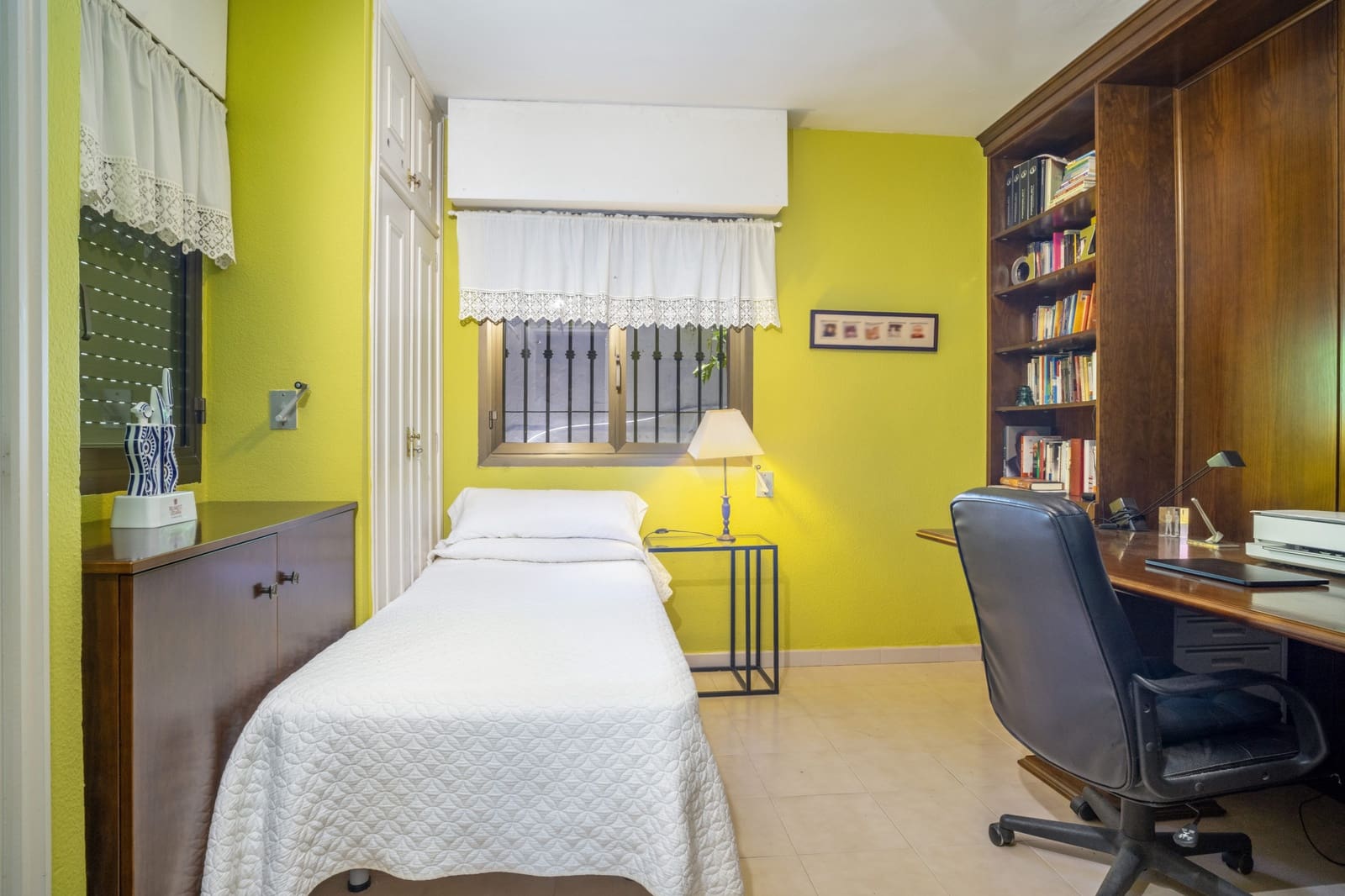 4 camera da letto Villa in vendita in Nueva Andalucia con piscina garage - 1.475.000 € (Rif: 9251984)