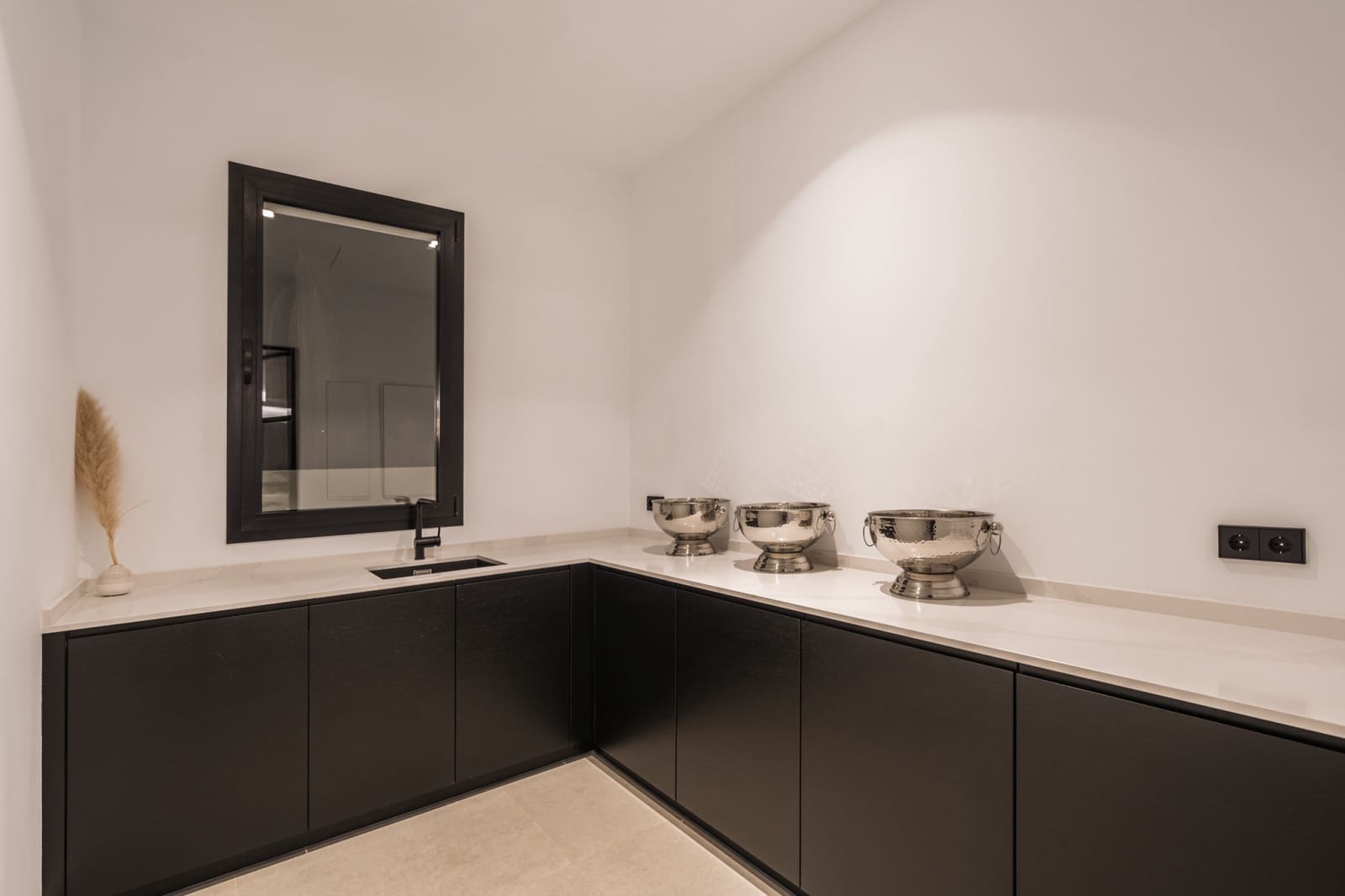 6 chambre Villa/Maison à vendre à Los Flamingos avec piscine garage - 6 995 000 € (Ref: 9337793)