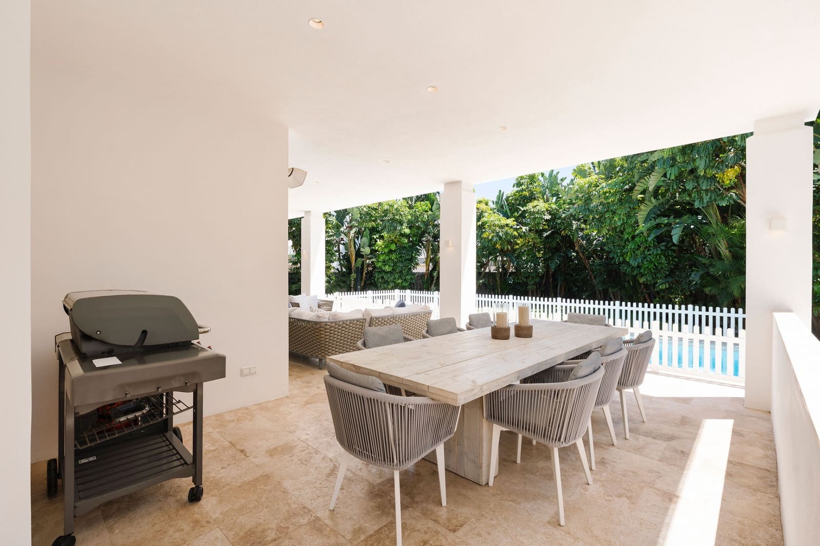 5 slaapkamer Villa te koop in La Quinta met garage - € 3.995.000 (Ref: 9355737)