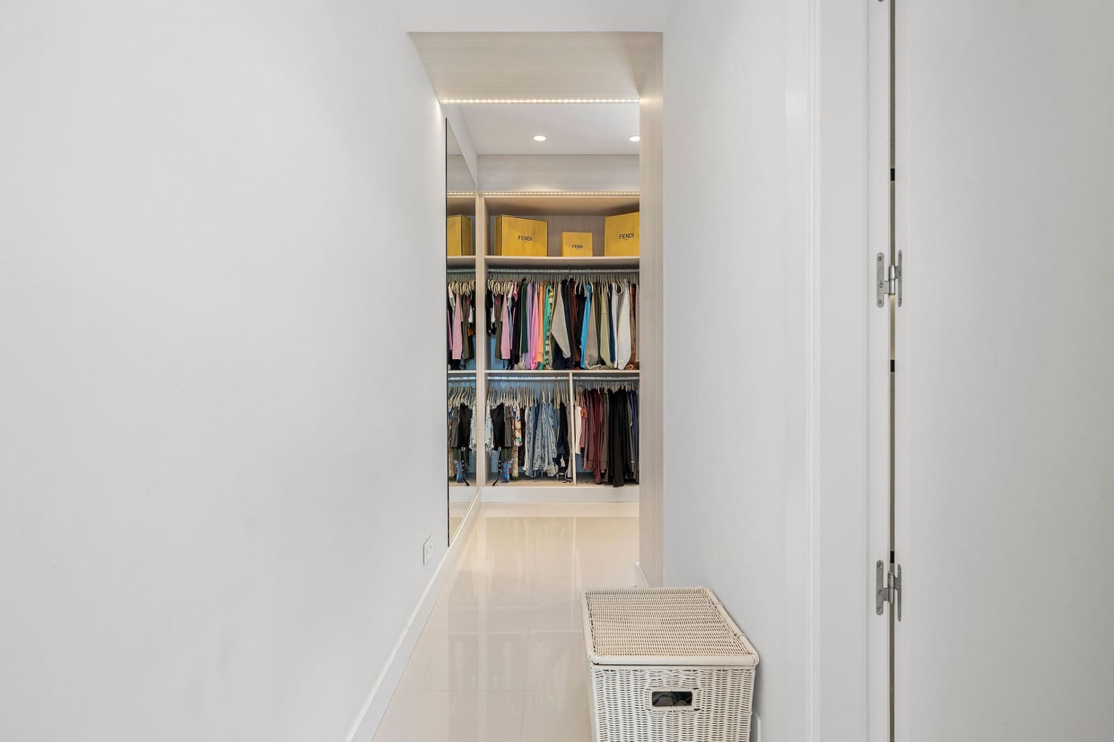 5 slaapkamer Villa te koop in La Quinta met garage - € 3.995.000 (Ref: 9355737)