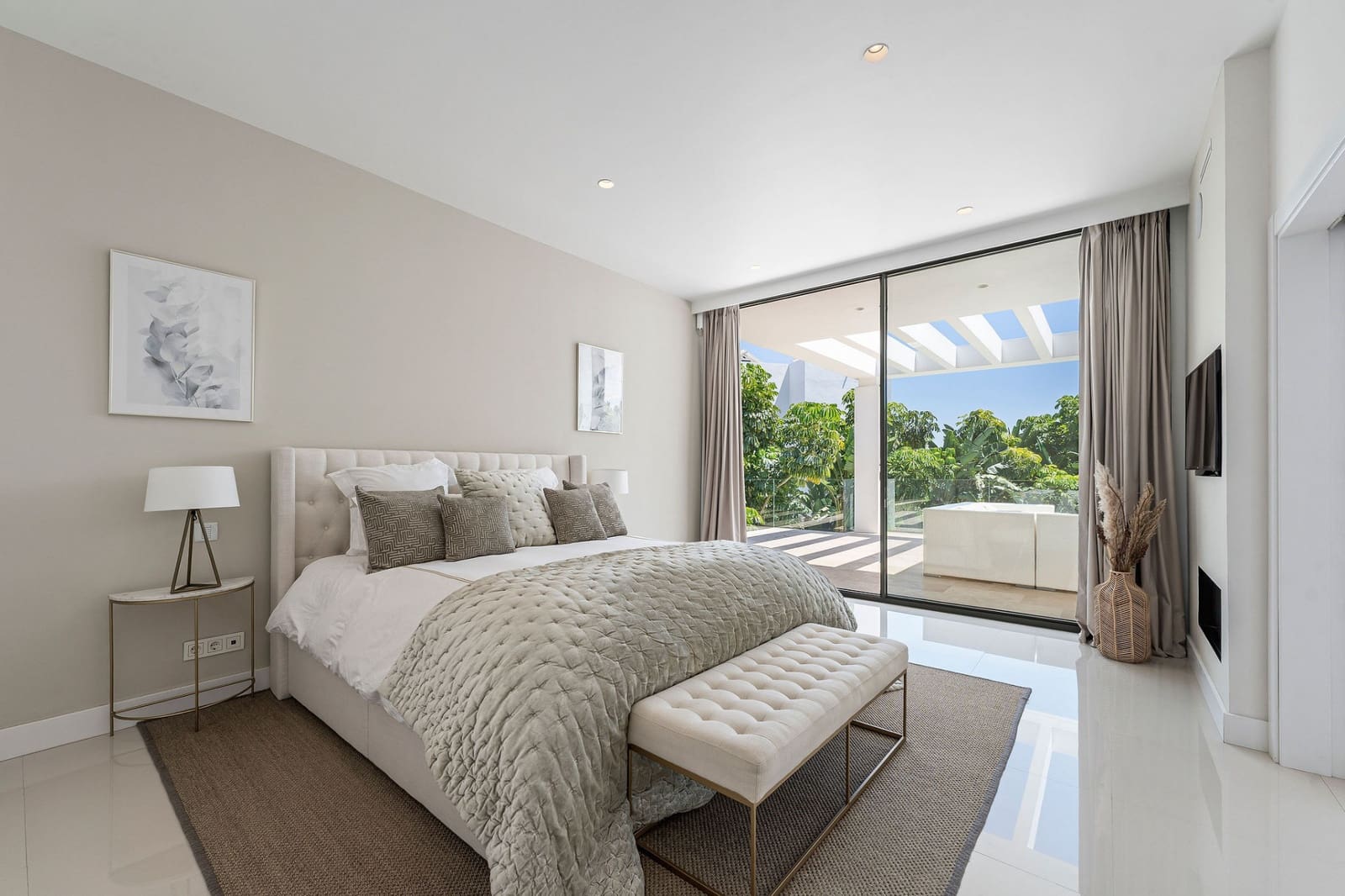 5 slaapkamer Villa te koop in La Quinta met garage - € 3.995.000 (Ref: 9355737)