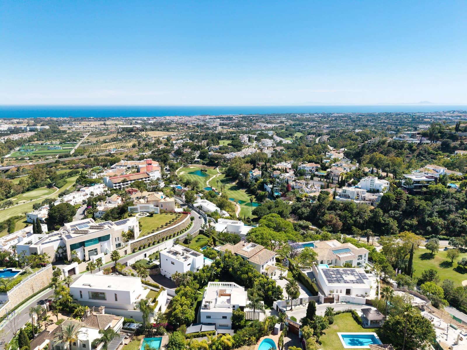 5 slaapkamer Villa te koop in La Quinta met garage - € 3.995.000 (Ref: 9355737)