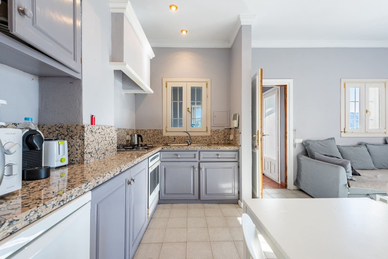 9 slaapkamer Villa te koop in El Madronal met zwembad garage - € 4.550.000 (Ref: 9355740)