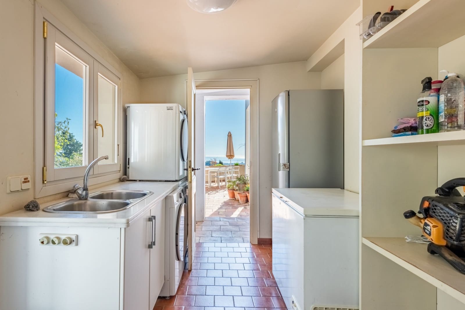 9 slaapkamer Villa te koop in El Madronal met zwembad garage - € 4.550.000 (Ref: 9355740)