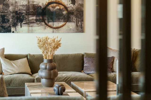 5 bedroom Villa for sale in Marbella with pool garage - € 7,800,000 (Ref: 9355751)