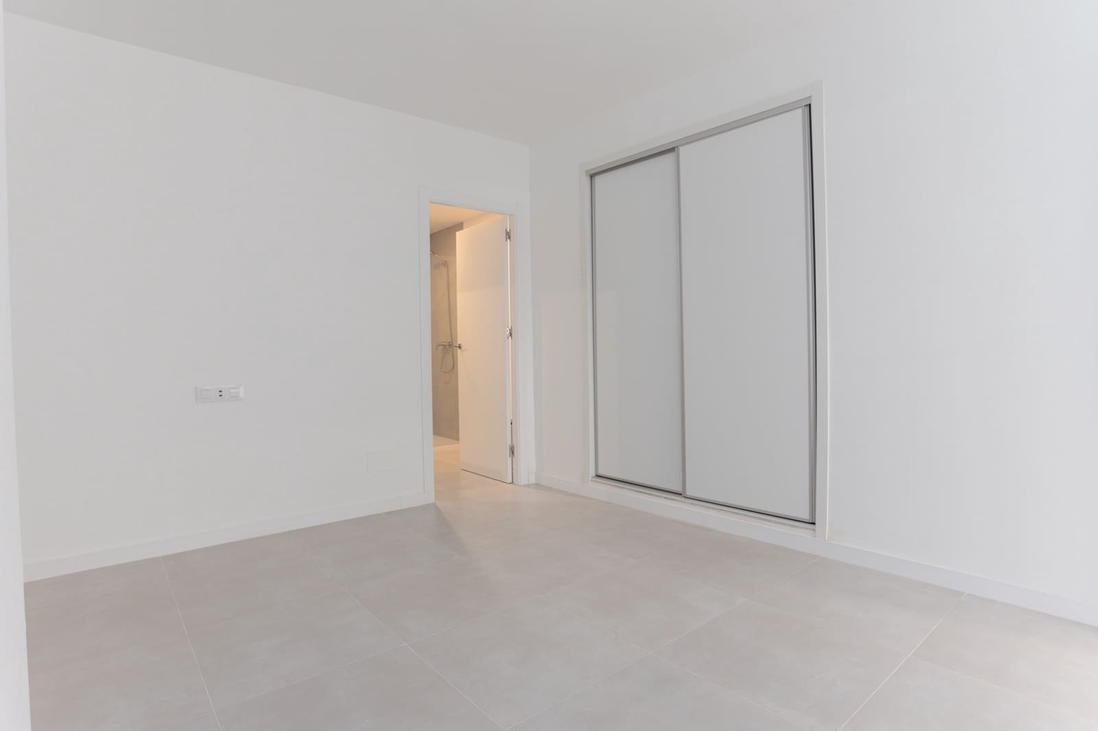 4 bedroom Apartment for sale in Guadalmina with pool garage - € 1,750,000 (Ref: 9385388)