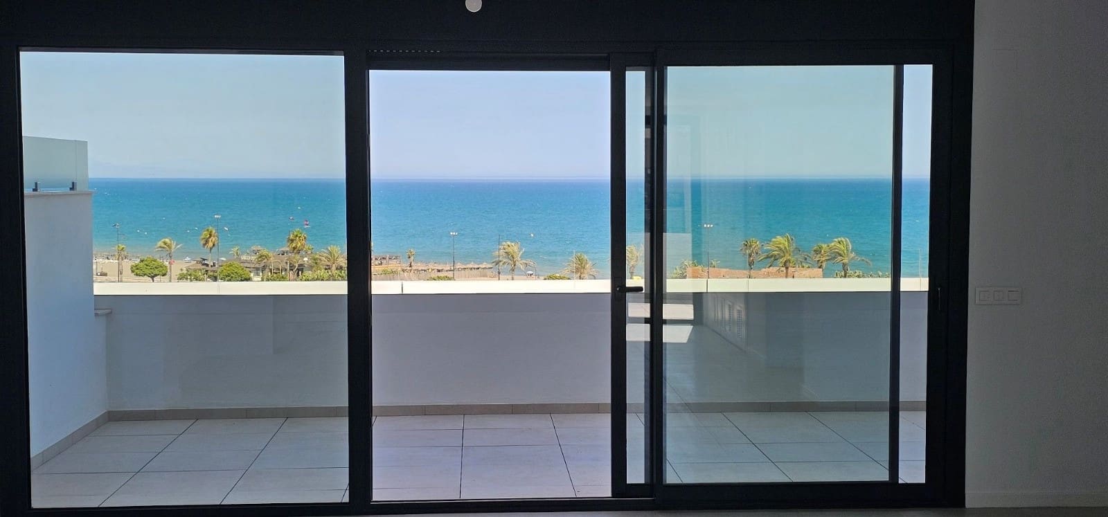3 soveværelse Penthouse til salg i Torremolinos med swimmingpool garage - € 1.850.000 (Ref: 9406434)