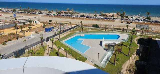 3 soverom Penthouse til salgs i Torremolinos med svømmebasseng garasje - € 1 850 000 (Ref: 9406434)