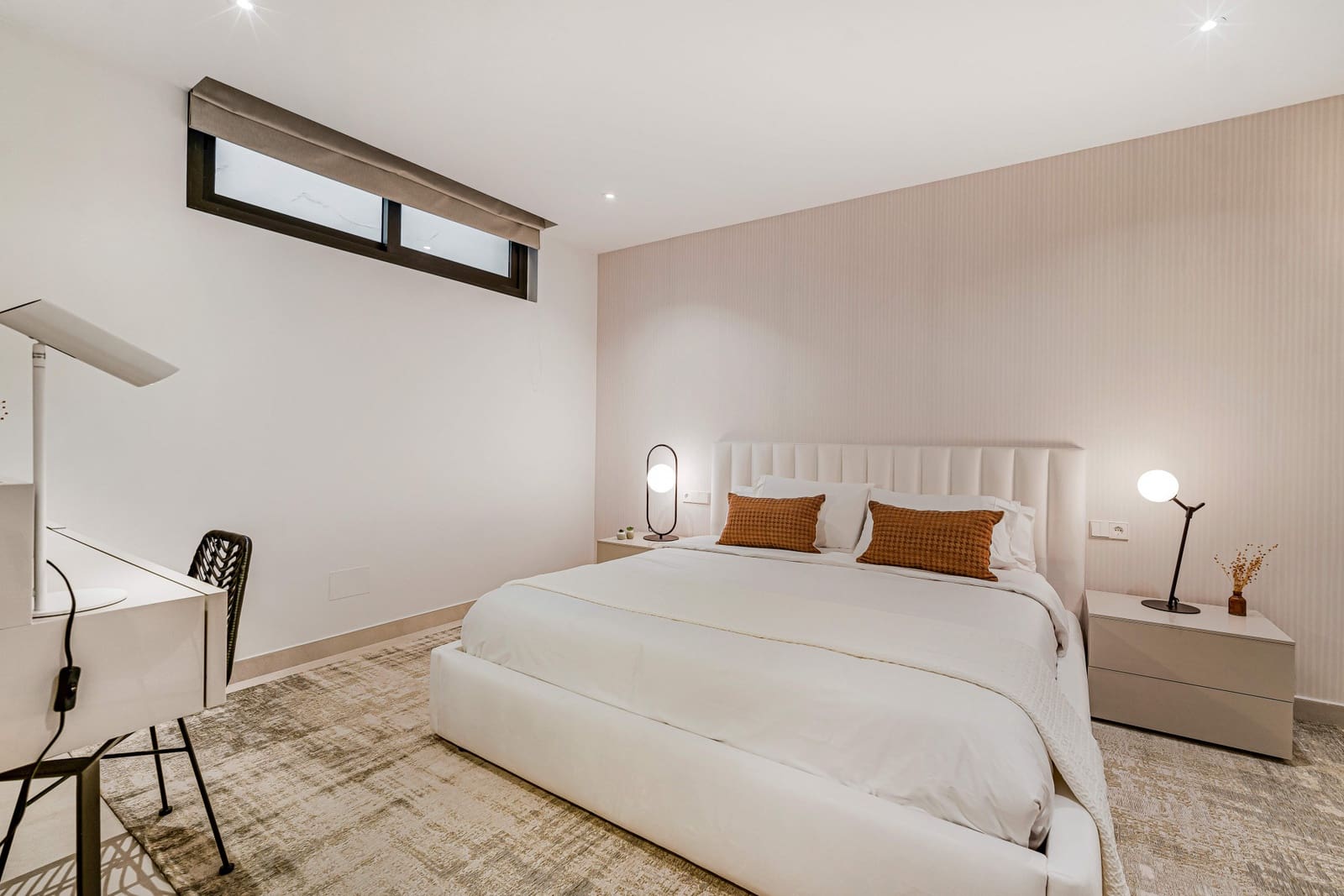 6 soverom Villa til salgs i Golden Mile med svømmebasseng garasje - € 5 900 000 (Ref: 9439672)