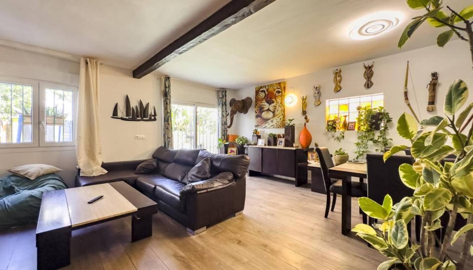 3 bedroom Townhouse for sale in Bel-Air with pool garage - € 430,000 (Ref: 9474042)