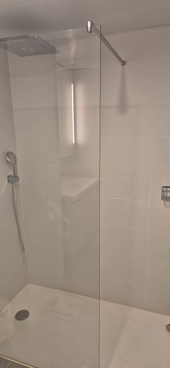 2 soveværelse Penthouse til salg i Estepona med swimmingpool garage - € 1.770.000 (Ref: 9500815)