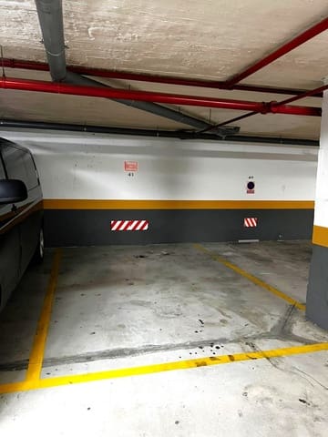 2 slaapkamer Appartement te koop in La Dama de Noche - La Alzambra, Marbella met zwembad garage - € 379.500 (Ref: 9500842)