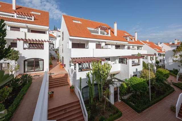 3 Zimmer Apartment zu verkaufen in Nueva Andalucía Centro, Marbella mit Pool - 785.000 € (Ref: 9503092)