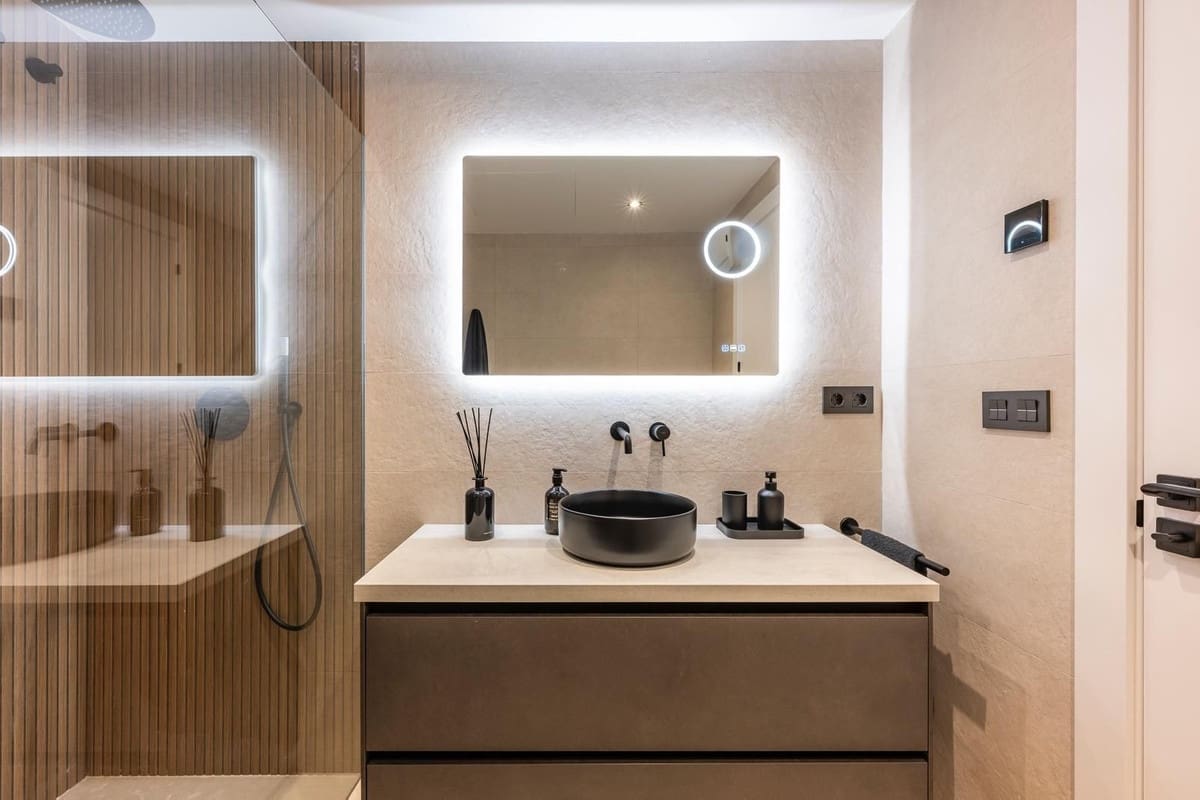 3 quarto Apartamento para venda em Nueva Andalucia com piscina - 785 000 € (Ref: 9503092)