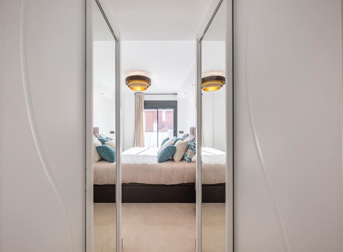 3 quarto Apartamento para venda em Nueva Andalucia com piscina - 785 000 € (Ref: 9503092)