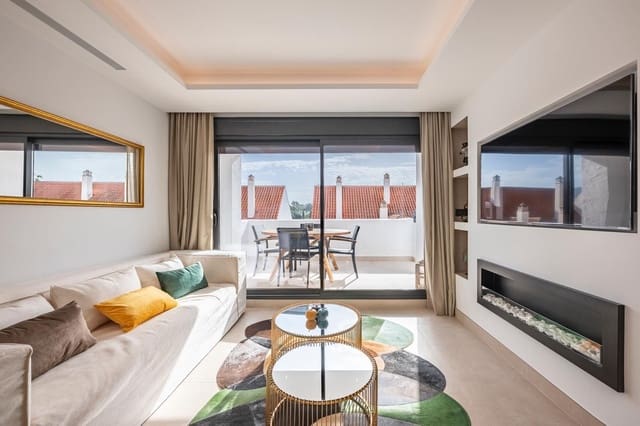 3 soveværelse Lejlighed til salg i Nueva Andalucía Centro, Marbella med swimmingpool - € 785.000 (Ref: 9503092)