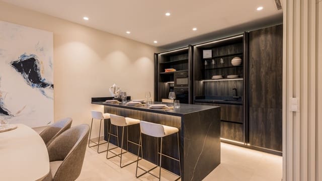 3 slaapkamer Strandappartement te koop in Guadalmansa, Estepona met zwembad garage - € 1.825.000 (Ref: 9503406)