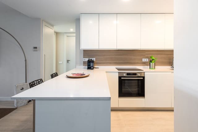 2 quarto Apartamento para venda em Selwo, Estepona com piscina garagem - 515 000 € (Ref: 9503407)