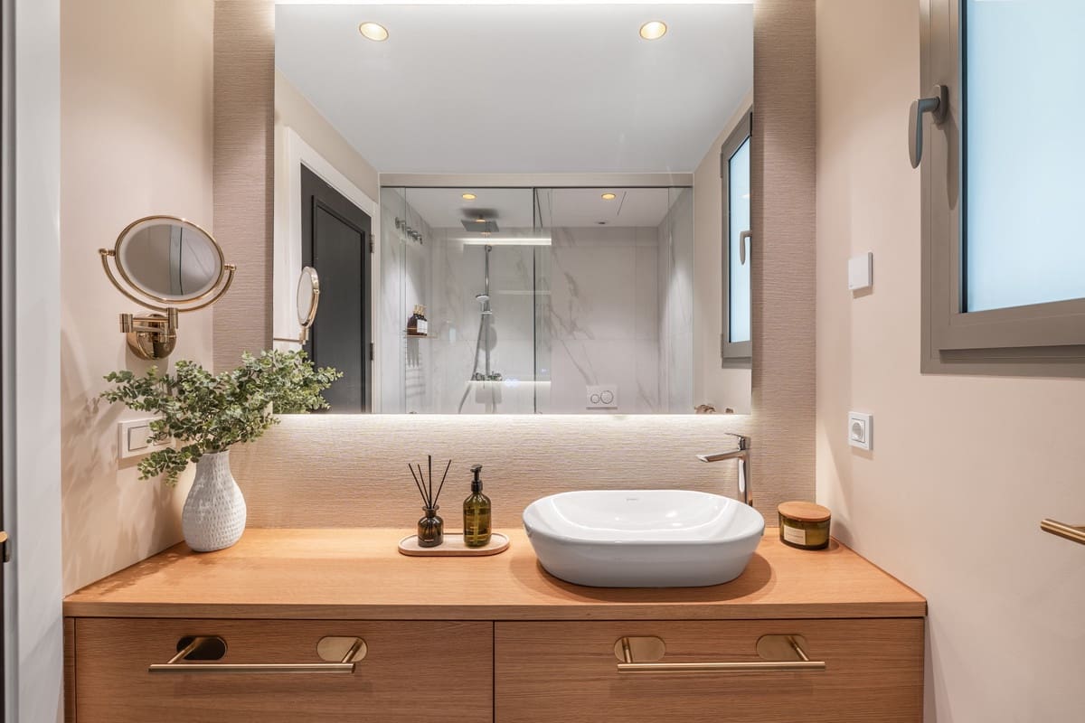 Apartamento de 3 habitaciones en Benalmádena en venta con piscina garaje - 1.450.000 € (Ref: 9511151)