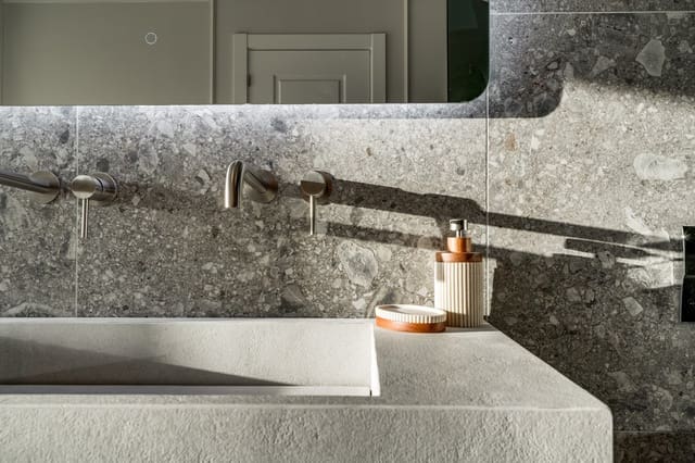 4 soveværelse Byhus til salg i Nueva Andalucia, Marbella med swimmingpool - € 1.395.000 (Ref: 9511152)