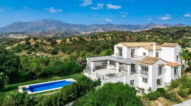 5 soveværelse Villa til salg i Selwo, Estepona med swimmingpool garage - € 2.485.000 (Ref: 9511156)