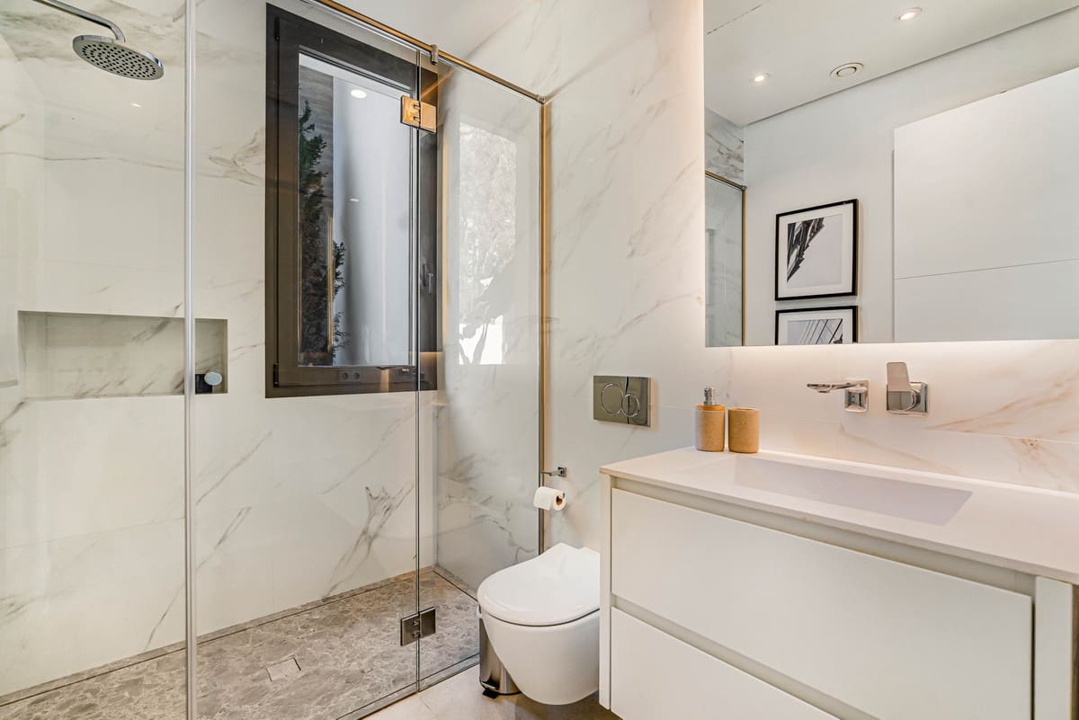 6 soveværelse Villa til salg i Golden Mile med swimmingpool garage - € 5.900.000 (Ref: 9511399)