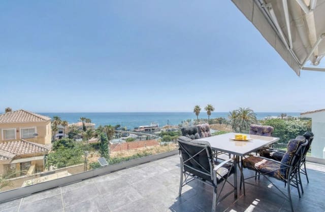 5 soveværelse Villa til salg i Buenas Noches, Estepona med swimmingpool garage - € 830.000 (Ref: 9516493)