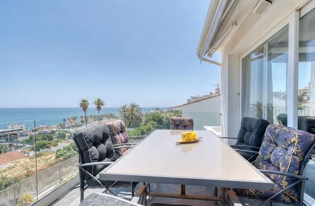 Chalet de 5 habitaciones en Buenas Noches, Estepona en venta con piscina garaje - 830.000 € (Ref: 9516493)