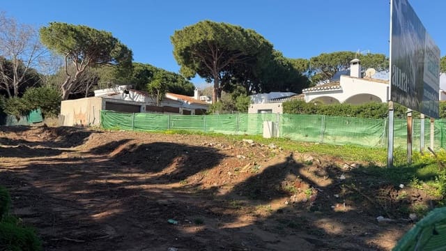 Byggegrund til salg i Calahonda, Mijas - € 2.000.000 (Ref: 9521073)