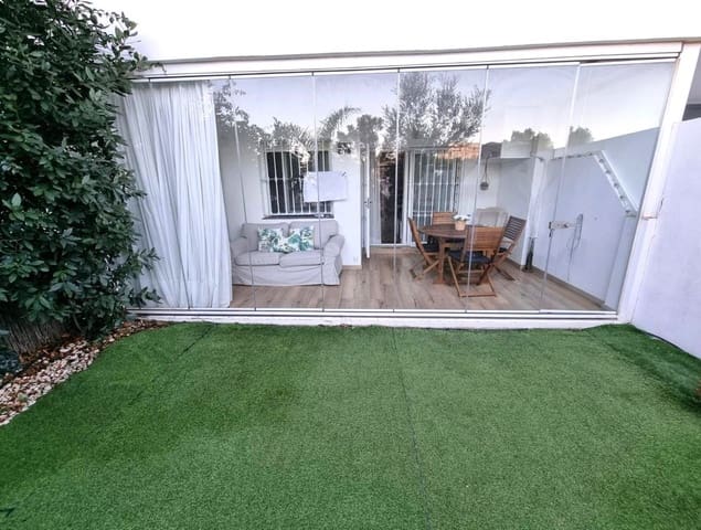 2 soverom Leilighet til salgs i Riviera del Sol, Mijas med svømmebasseng garasje - € 340 000 (Ref: 9528581)