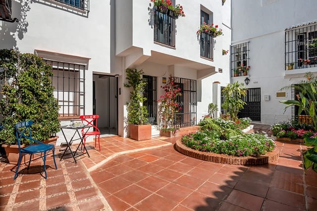 14 soverom Bedrift til salgs i Marbella - € 5 500 000 (Ref: 9532197)