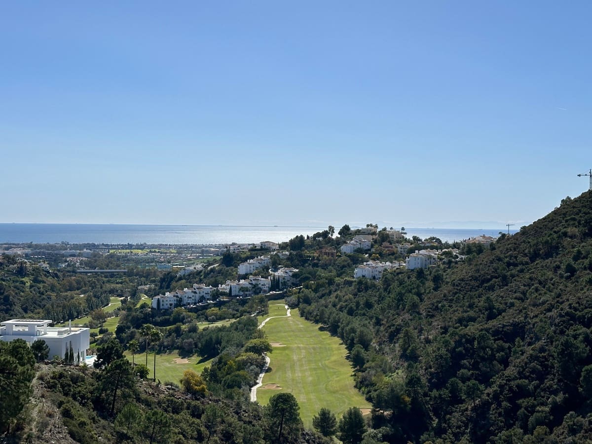 6 makuuhuone Huvila myytävänä paikassa El Madronal mukana uima-altaan 
autotalli - 11 500 000 € (Ref: 9532200)