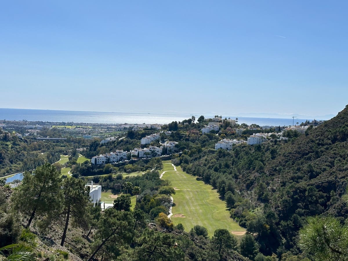 6 makuuhuone Huvila myytävänä paikassa El Madronal mukana uima-altaan 
autotalli - 11 500 000 € (Ref: 9532200)