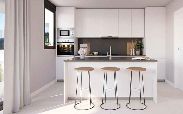 4 makuuhuone Huoneisto myytävänä paikassa Casares mukana uima-altaan 
autotalli - 600 000 € (Ref: 9532236)