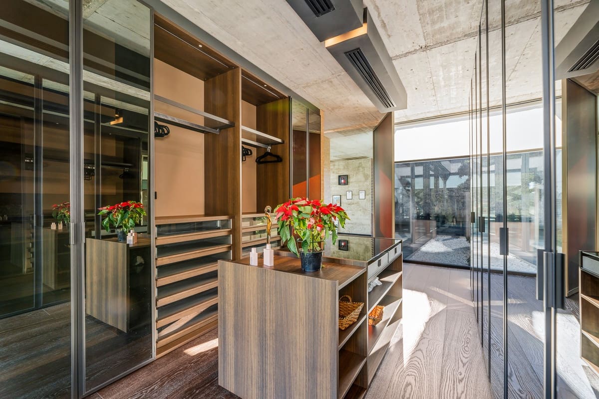 5 slaapkamer Villa te koop in Benahavis met zwembad garage - € 6.750.000 (Ref: 9532271)