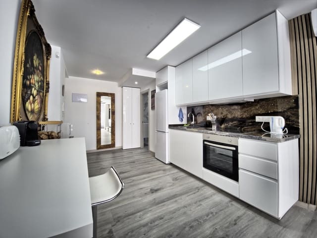 2 sovrum Lägenhet till salu i Marbella med pool - 499 000 € (Ref: 9532433)