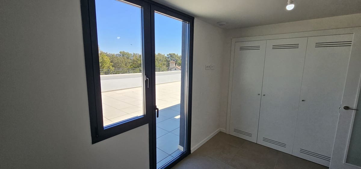 4 slaapkamer Penthouse te koop in Torremolinos met zwembad garage - € 1.450.000 (Ref: 9532849)