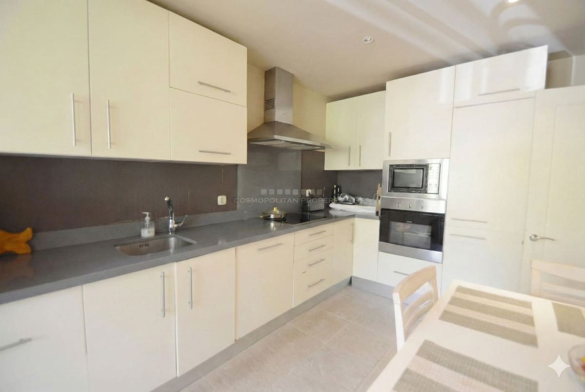 3 soverom Leilighet til salgs i Rio Real med garasje - € 699 000 (Ref: 9552620)