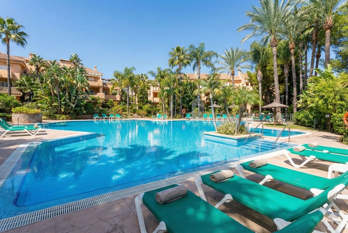 3 soverom Leilighet til salgs i Rio Real med garasje - € 699 000 (Ref: 9552620)