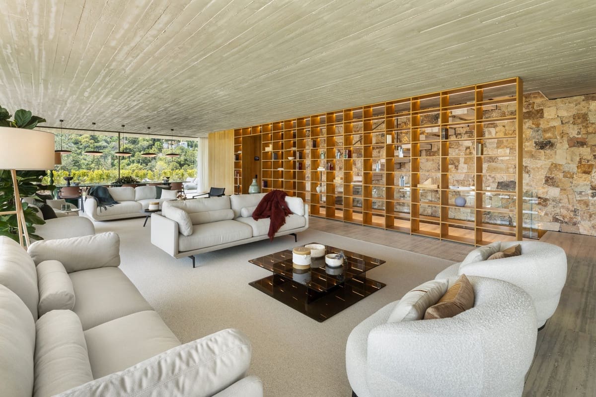 7 bedroom Villa for sale in El Madronal with pool - € 10,800,000 (Ref: 9559185)