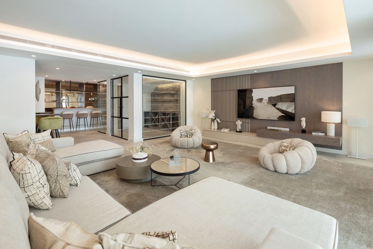 5 Zimmer Villa zu verkaufen in El Madronal mit Pool Garage - 8.350.000 € (Ref: 9559480)