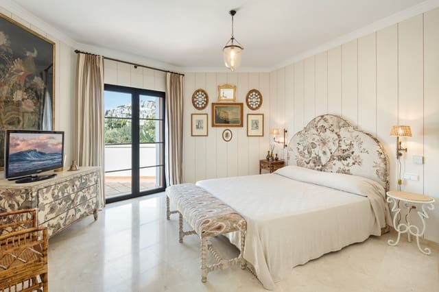 4 soveværelse Villa til salg i La Quinta, Benahavís med swimmingpool garage - € 2.950.000 (Ref: 9559484)