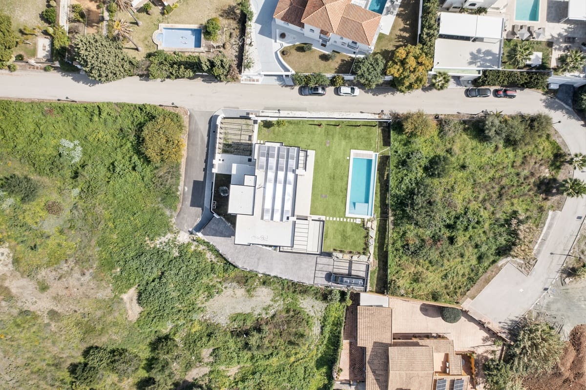 4 sypialnia Willa na sprzedaż w Benahavis z basenem garażem - 3 485 000 € (Ref: 9569448)