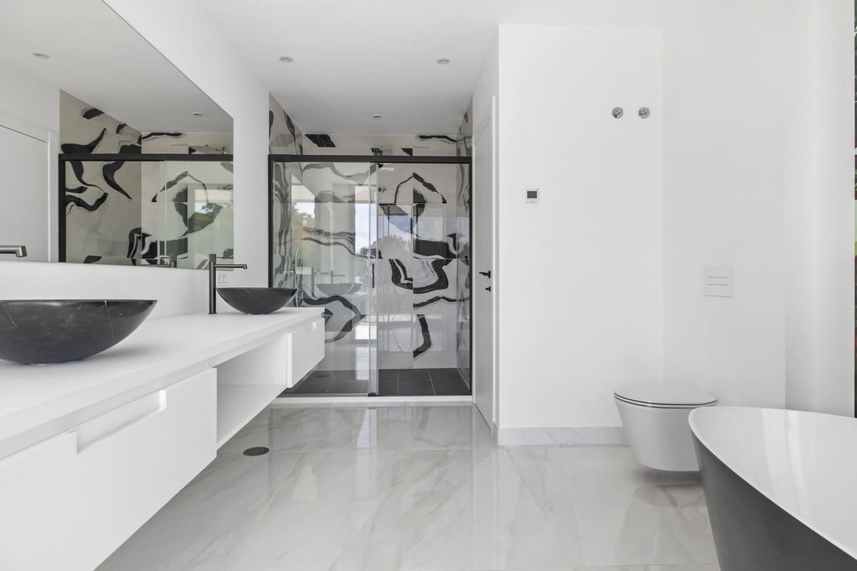 5 sypialnia Willa na sprzedaż w San Pedro de Alcantara z basenem garażem - 2 950 000 € (Ref: 9569449)