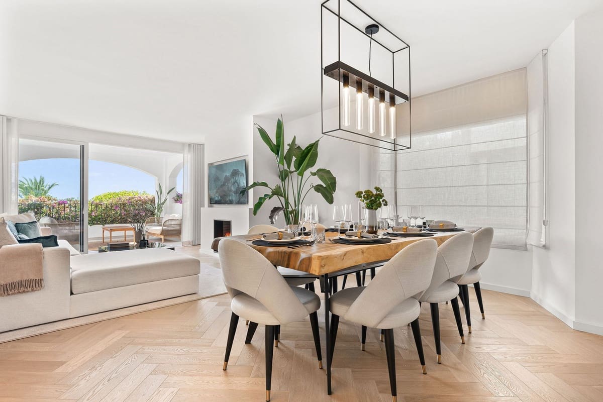 4 bedroom Townhouse for sale in Golden Mile with pool - € 1,899,000 (Ref: 9569951)