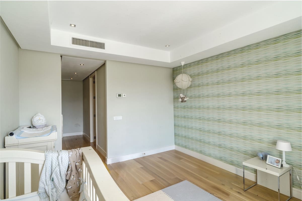 5 camera da letto Villa in vendita in Golden Mile con piscina garage - 1.990.000 € (Rif: 9569959)